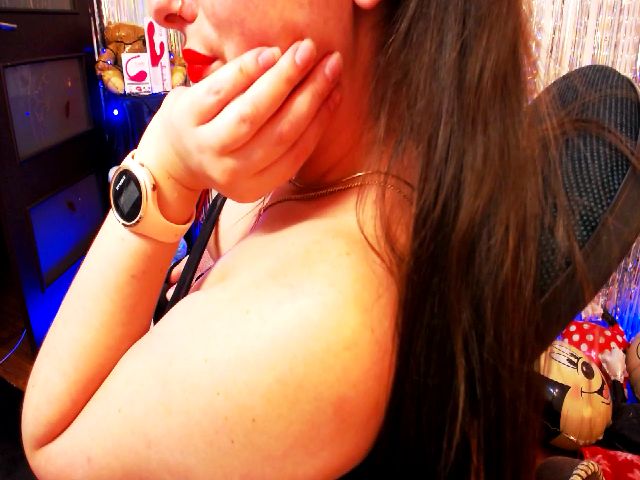 Live sex webcam photo for x_MissMia_x #255323636