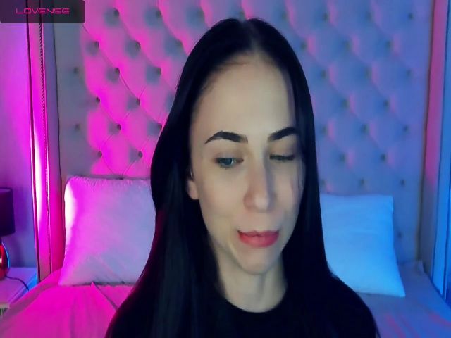 Live sex webcam photo for MilkaBabyDoll #255711140