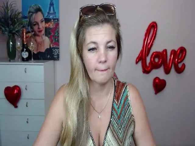 Live sex webcam photo for Next_ToMe #256994866