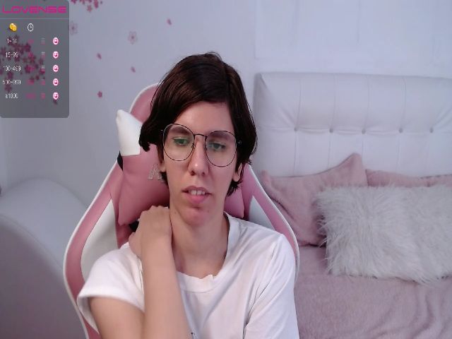 Live sex webcam photo for Eligos69 #255031070