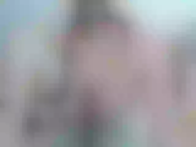 Live sex webcam photo for BeautyM27 #252839824