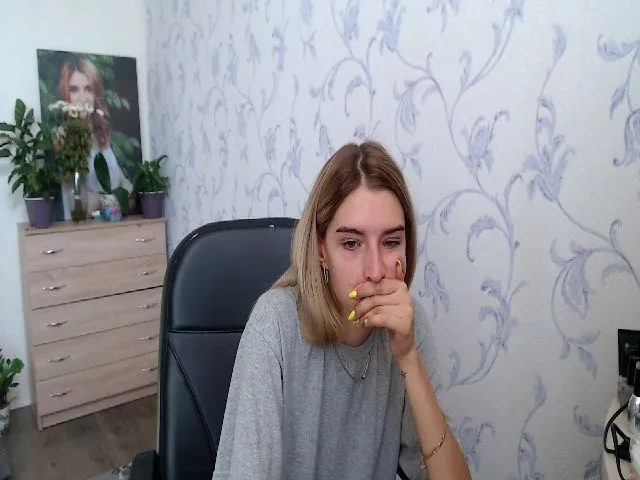 Live sex webcam photo for Springibabby #257366989