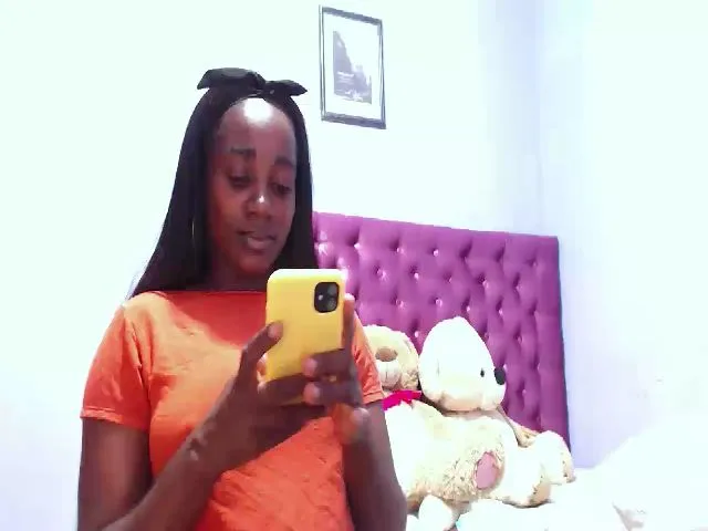 Live sex webcam photo for CristalClock #258129062