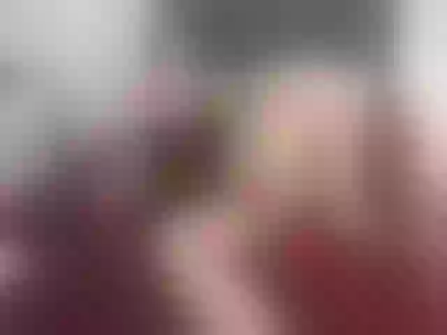 Live sex webcam photo for Maggiemilff #260407536