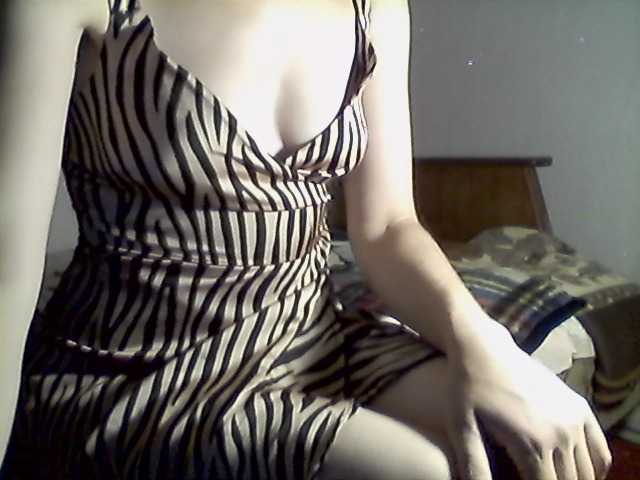 Live sex webcam photo for LorraineOSun #252042144
