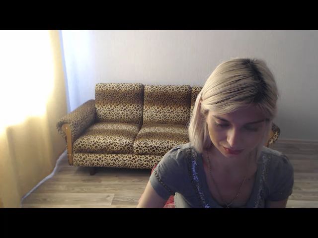 Live sex webcam photo for SexyBeatriice #253333752