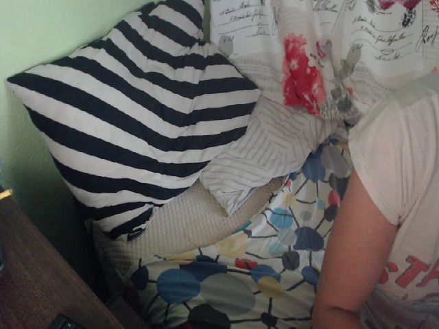 Live sex webcam photo for HOT_JULLYXXX #259193260