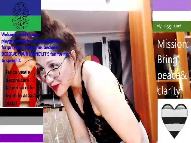 Live sex webcam photo for ImperatrizaS #254235503