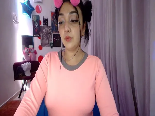 Live sex webcam photo for Sexy_lolas #262509121