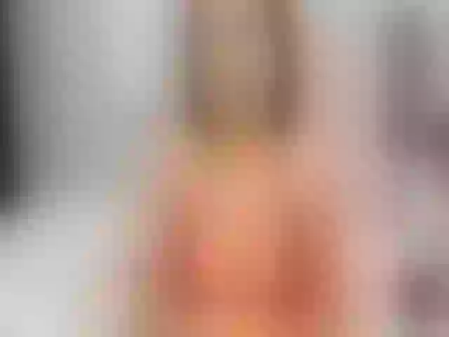 Live sex webcam photo for Dolce_chanel #264586413