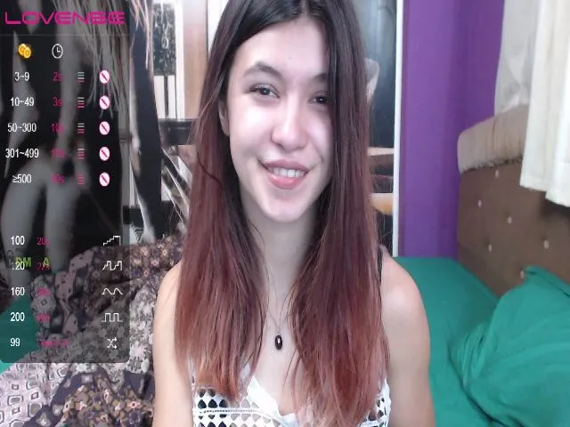 Live sex webcam photo for MisticaMissy #263048404