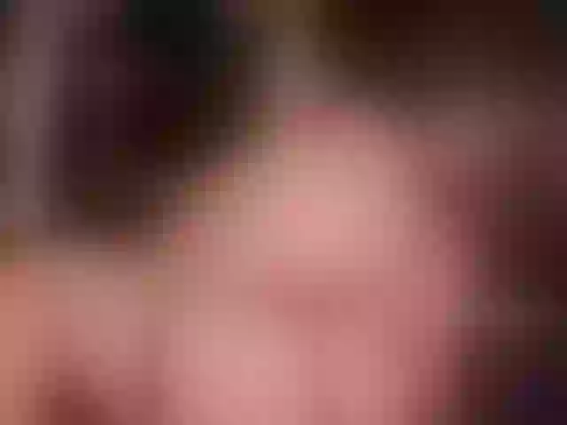 Live sex webcam photo for JenniferLuvv #256261688