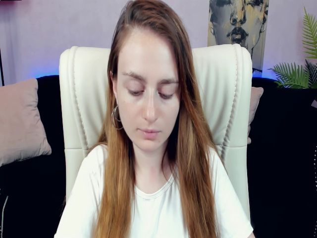 Live sex webcam photo for MissTianaa #253119728