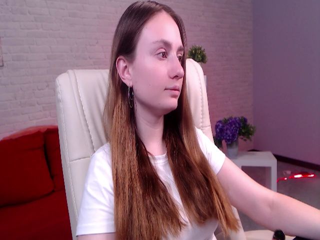 Live sex webcam photo for MissTianaa #253475484