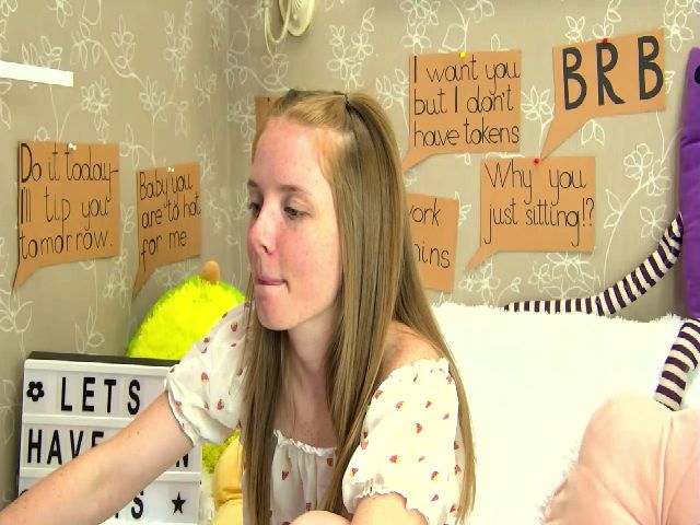 Live sex webcam photo for CaNaDaDi #253664232