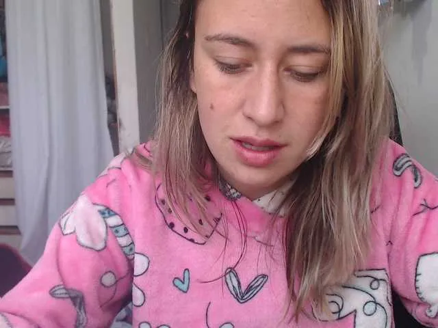 Live sex webcam photo for lindayec #241144017