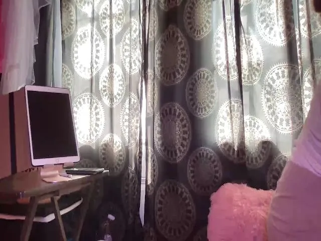 Live sex webcam photo for VitreousLapis #265112565