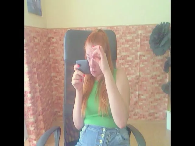 Live sex webcam photo for JiMiola #264100868