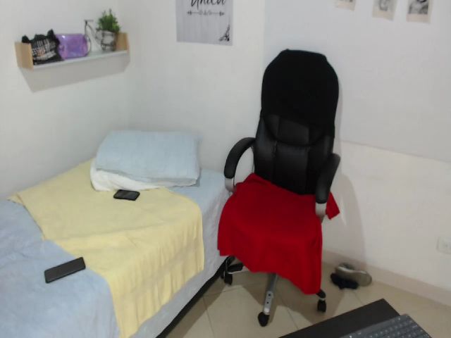 Live sex webcam photo for Abba_smith #254978121