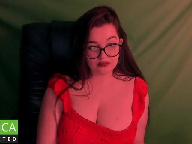 Live sex webcam photo for relyka #262394640