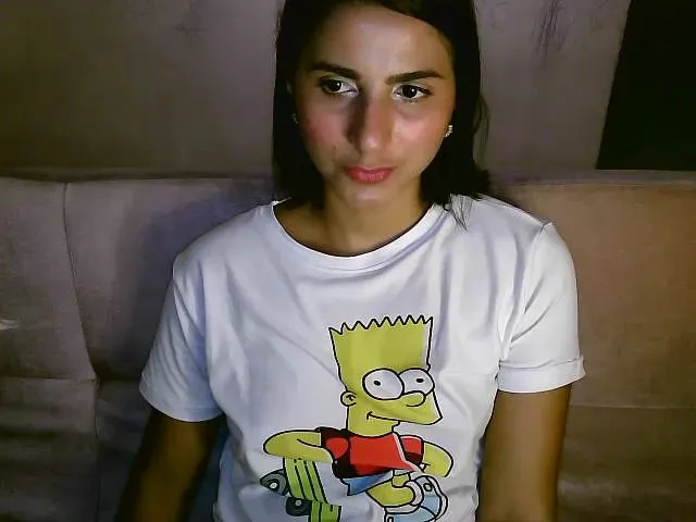 Live sex webcam photo for Sarita30 #260613994