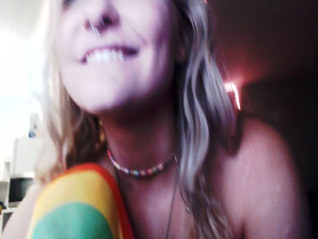 Live sex webcam photo for Whorde #254533929