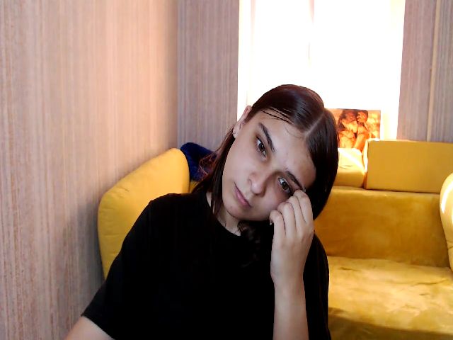 Live sex webcam photo for Areissa #256279114