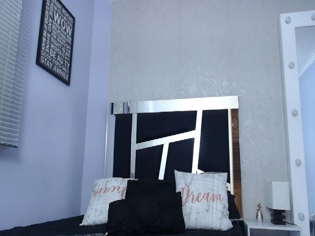 Live sex webcam photo for Pythonissa97 #254501234