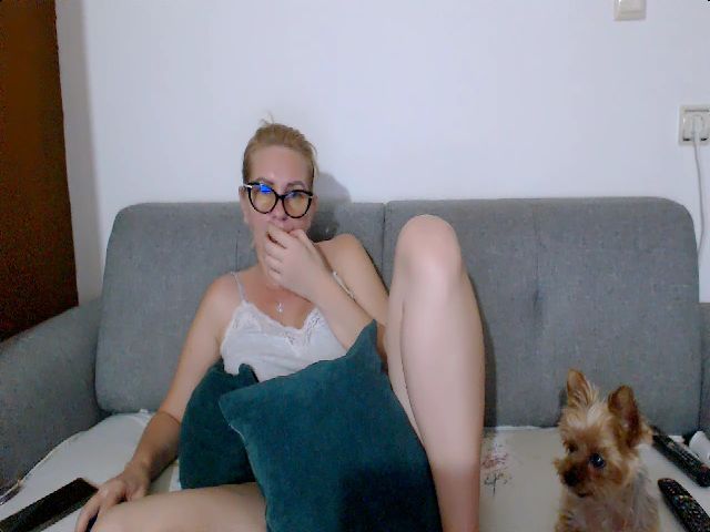 Live sex webcam photo for Stephycute #263242484