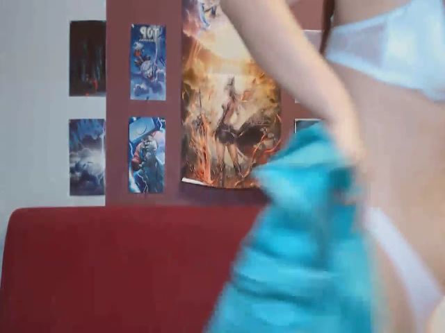 Live sex webcam photo for VioletSt #256227303