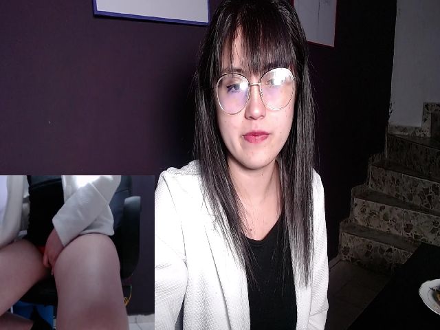 Live sex webcam photo for Charlotte_3x #253501895