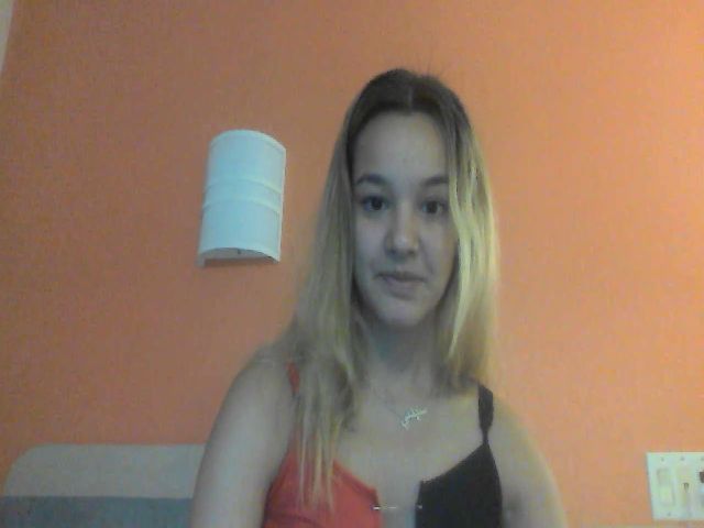 Live sex webcam photo for Qxeen_jasmin #262197759