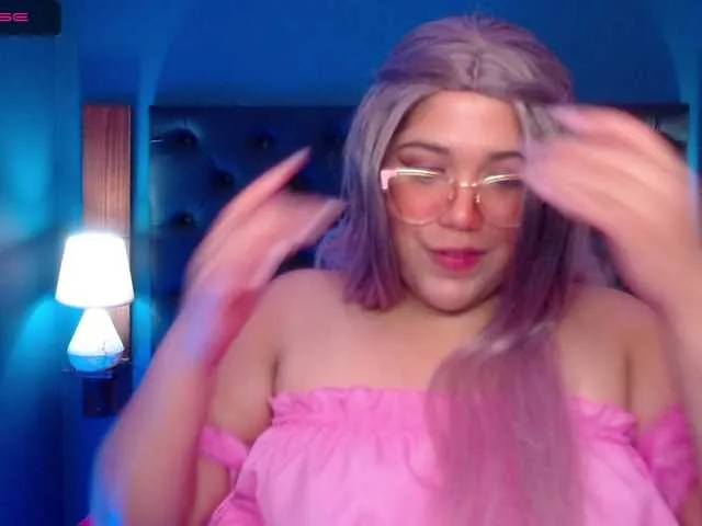 Live sex webcam photo for Alishalai #241255448