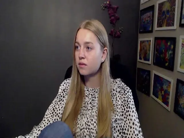 Live sex webcam photo for LUSTerica #263549333