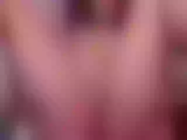 Live sex webcam photo for Lil_PrincessG #261816586