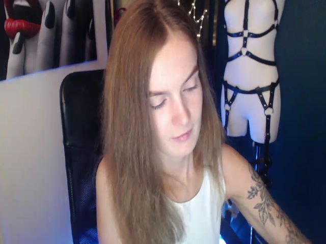 Live sex webcam photo for Chloex_Xx #263238377