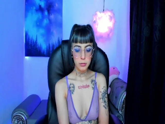 Live sex webcam photo for Angelsiinner #253087903