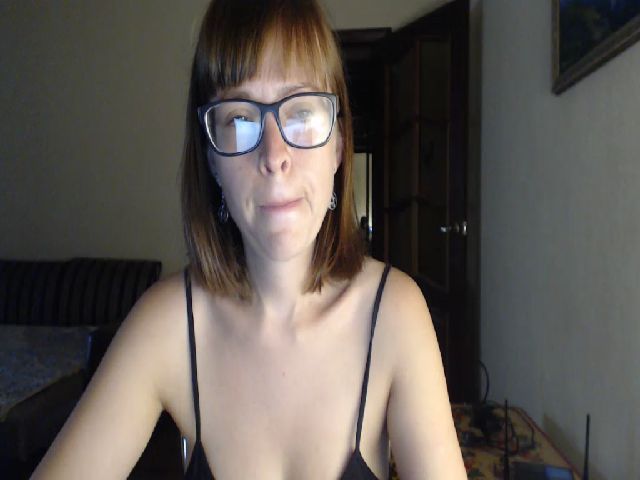 Live sex webcam photo for SmallUniverse #254072685