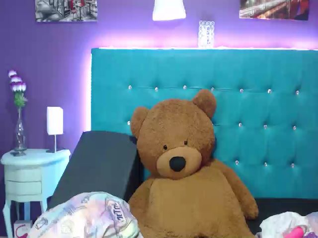 Live sex webcam photo for Carla_adams #252423682