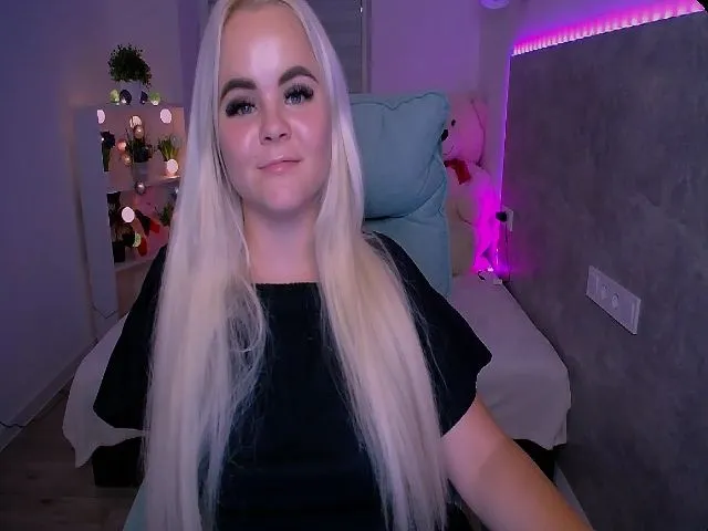 Live sex webcam photo for Jenni__fer #256116795