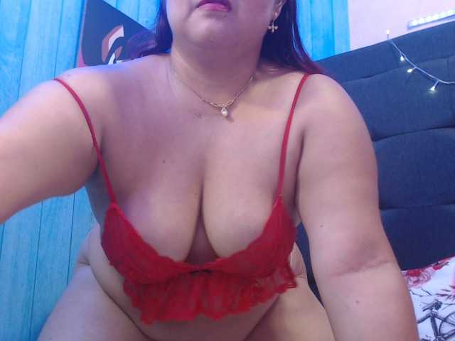 Live sex webcam photo for emma-bbw #245122267