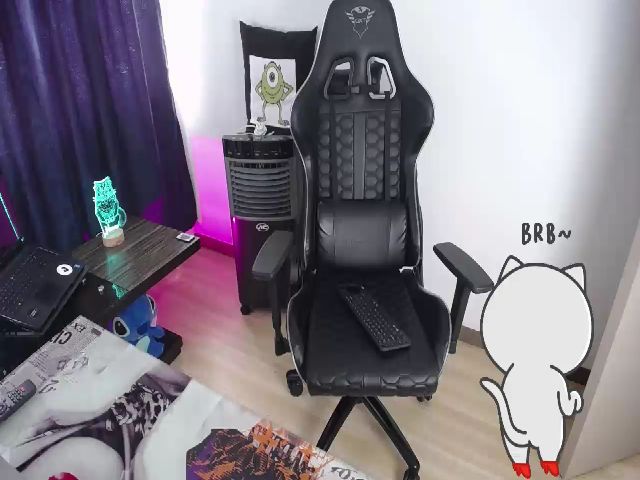 Live sex webcam photo for BiancaMiller #257714201