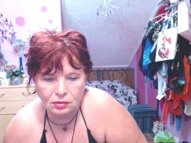 Live sex webcam photo for Elmira63 #241164738