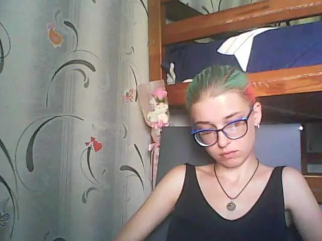 Live sex webcam photo for malvinella #249962200