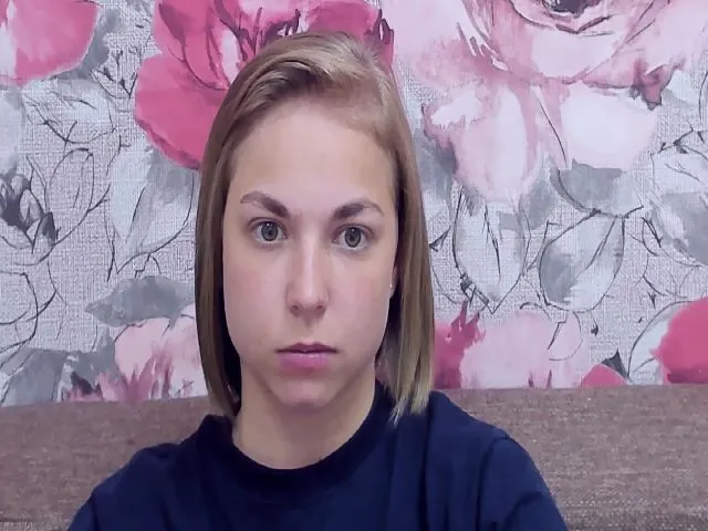 Live sex webcam photo for TataArdent #256533243