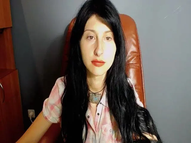 Live sex webcam photo for SnowSpacee #254604673