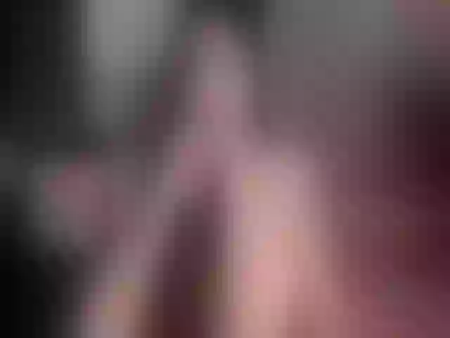 Live sex webcam photo for MaggieBrown_ #256352277