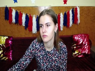 Live sex webcam photo for MollyTravis #251957156