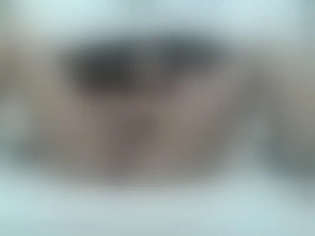 Live sex webcam photo for LeaQueen #241331327
