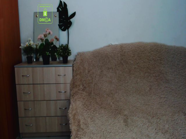 Live sex webcam photo for Alison_Moonli #257909490